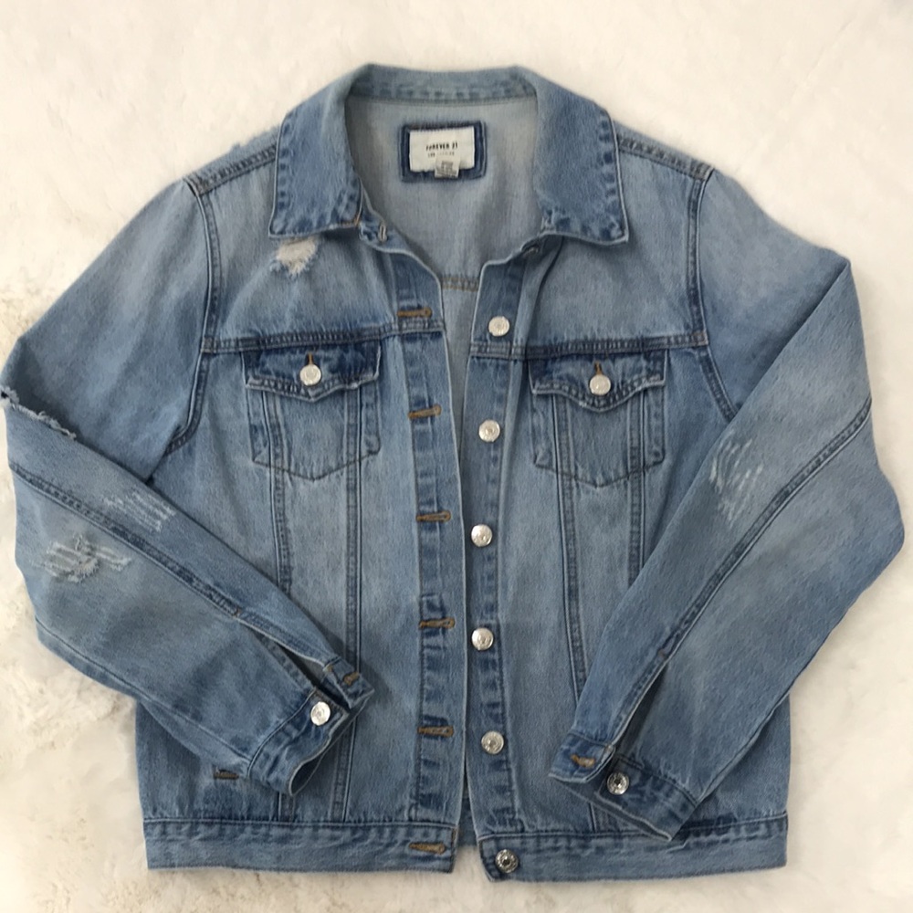 Forever 21 denim distressed jean jacket size large